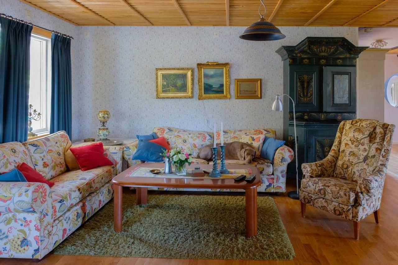 Guest house Skoenero
